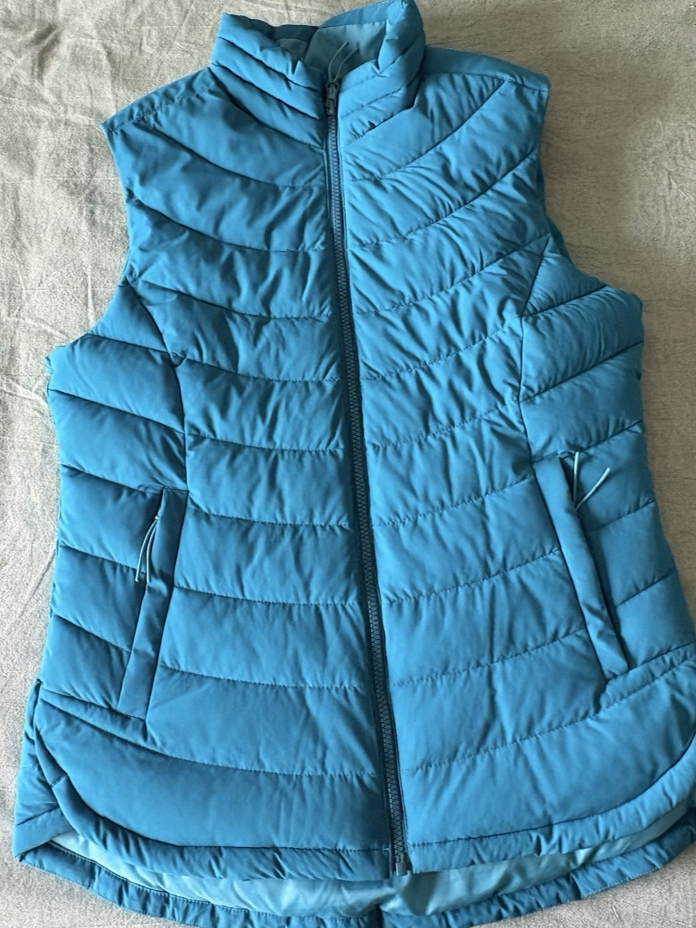 WindRiver HD1 T-MAX Teal Quilted Puffer Vest – Women's Small - Picture 11 of 16